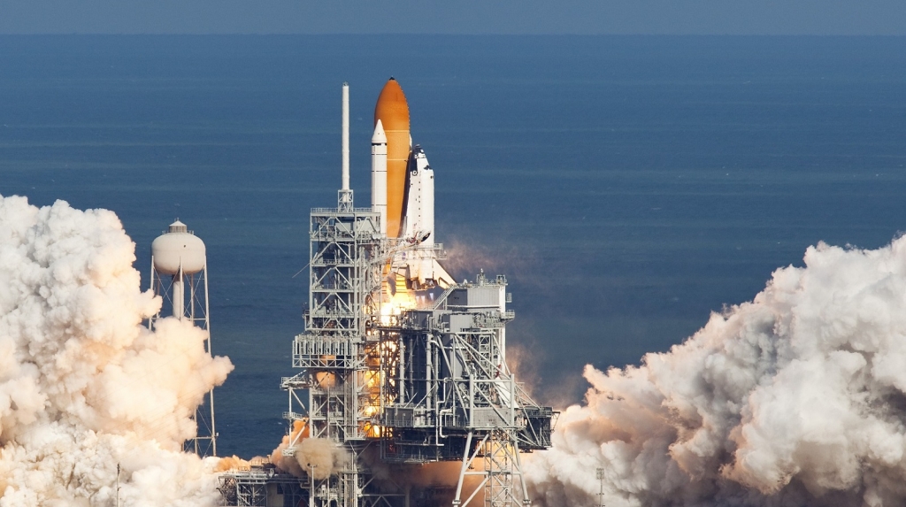CAPE CANAVERAL, FL - NOVEMBER 16: NASA Space Shuttle Atlantis STS-129 lifts off of launch pad 39A at the Kennedy Space Center November 16, 2009 in Cape Canaveral, Florida. The astronauts are scheduled for an 11 day mission to deliver vital equipment and supplies to the International Space Station. (Photo by Matt Stroshane/Getty Images)